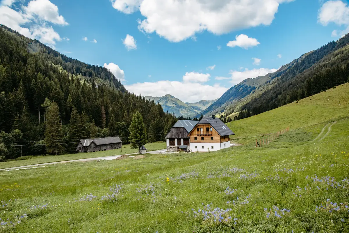 Almhaus · Sommer